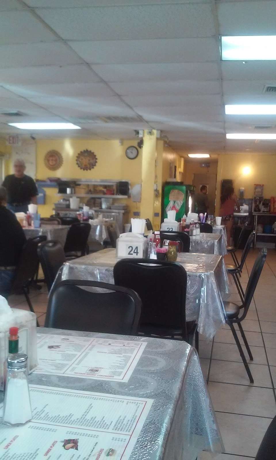 Rositas Cafe | 1335 S General McMullen Dr, San Antonio, TX 78237, USA | Phone: (210) 431-8910