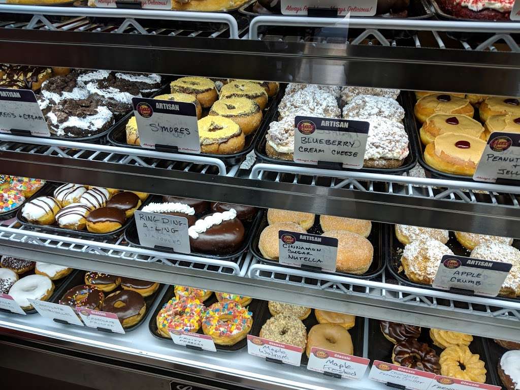 Glaze Donuts | 554 Passaic Ave, West Caldwell, NJ 07006, USA | Phone: (973) 227-0415