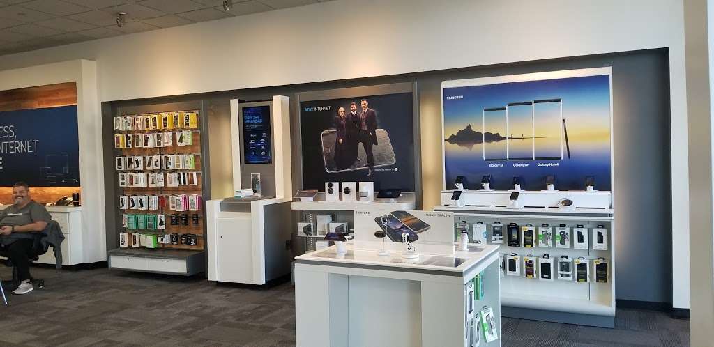 AT&T Store | 7703 W Flagler St Suite C, Miami, FL 33144, USA | Phone: (305) 261-1338