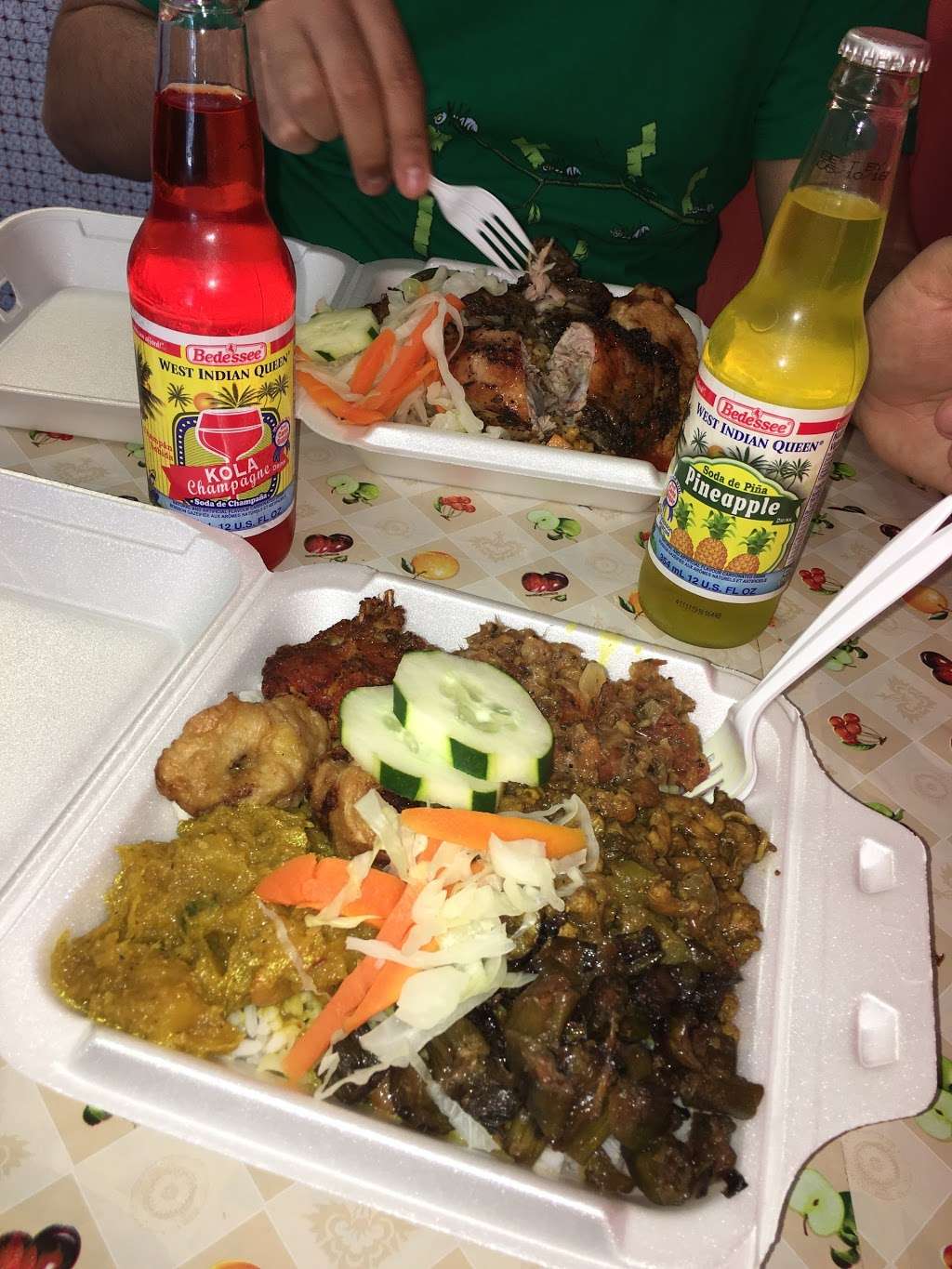 Bibi Caribbean Kitchen | 114 Mallory Ave, Jersey City, NJ 07304, USA | Phone: (201) 433-5114