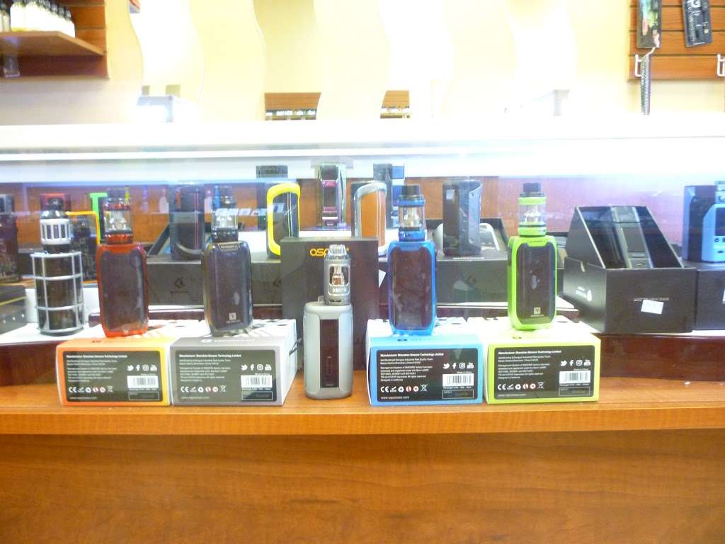 V. World (Avondale Vape & CBD Shop) | 10030 W McDowell Rd #150, Avondale, AZ 85392, USA | Phone: (623) 536-8533