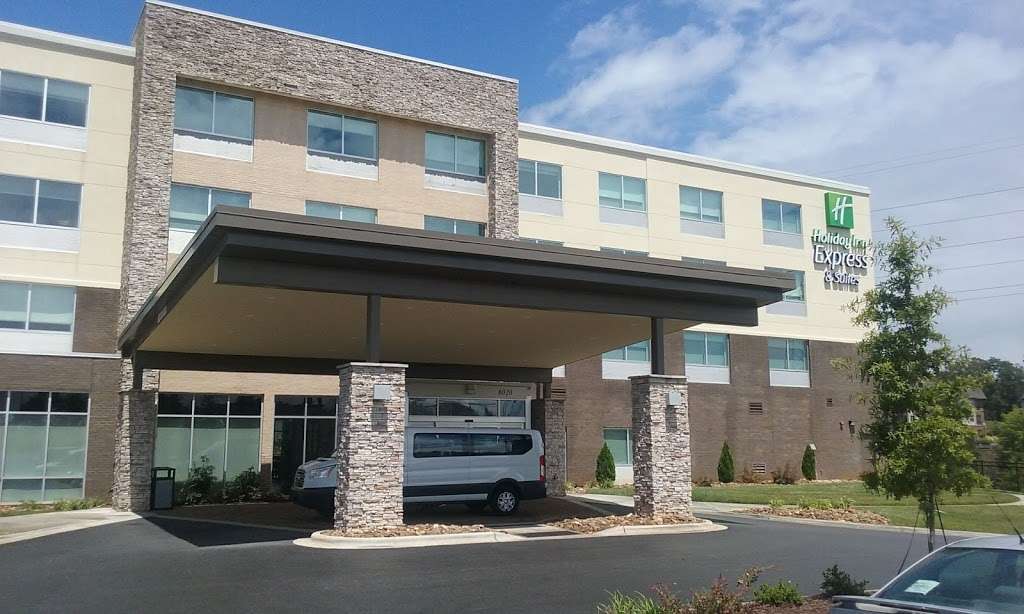 Holiday Inn Express & Suites Charlotte NE - University Area | 6020 University Pointe Blvd, Charlotte, NC 28262, USA | Phone: (704) 496-9780