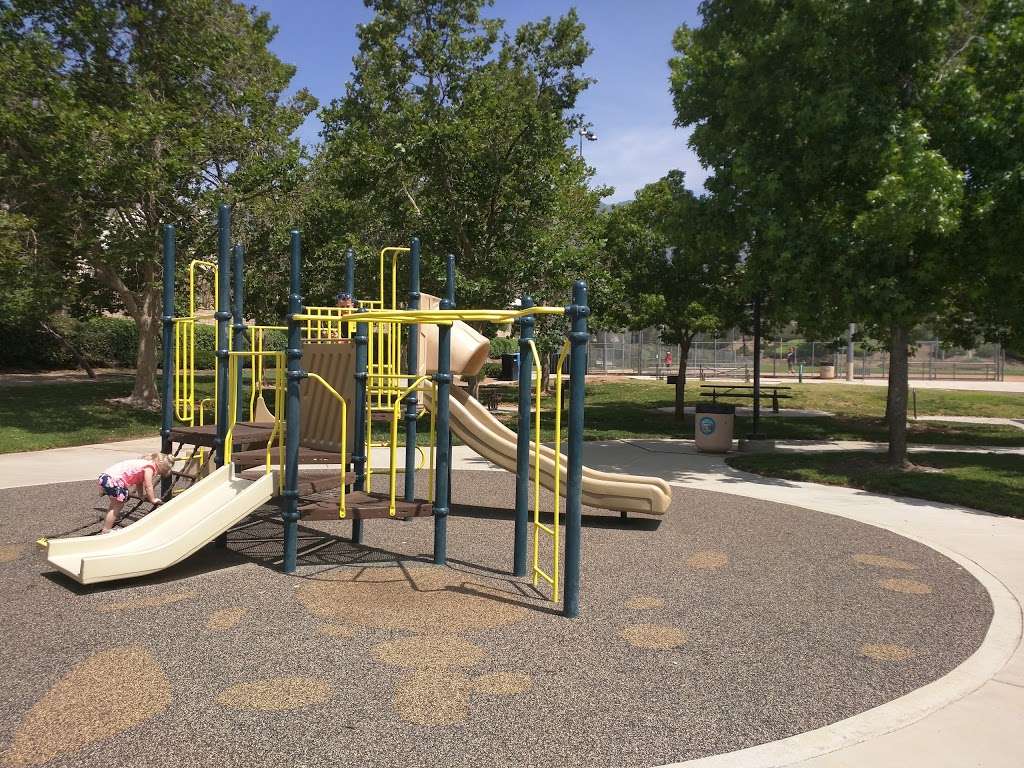 Hunters Ridge Park | 5072 Cherry Ave, Fontana, CA 92336, USA | Phone: (909) 350-7600