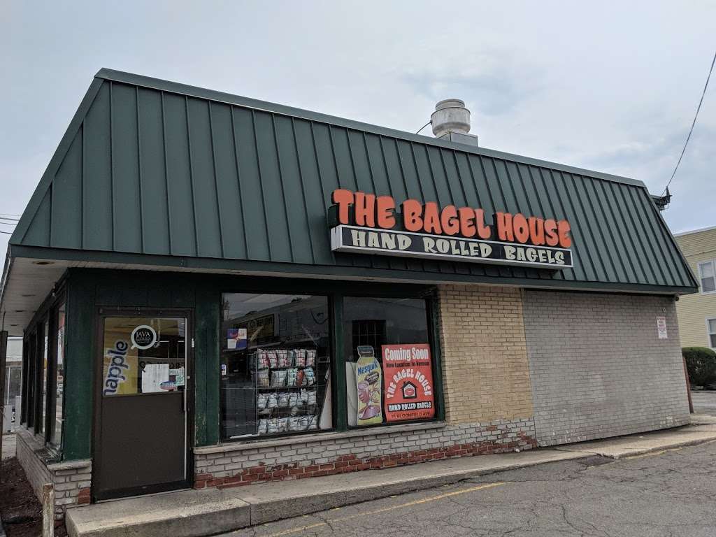 The Bagel House | 360 Belleville Turnpike, Kearny, NJ 07032, USA | Phone: (201) 997-2003