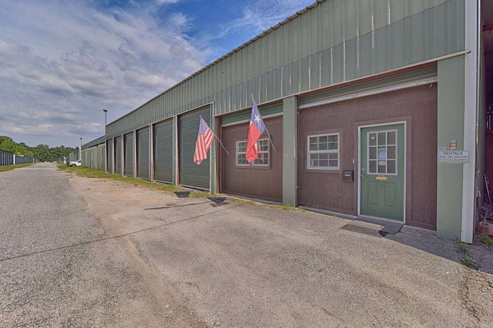 Fairlake Storage | 23170 Fairlake Ln, Huffman, TX 77336 | Phone: (281) 324-1120