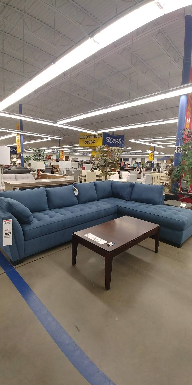rooms to go clearance center tampa