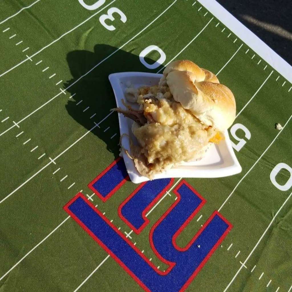 L2 Tailgate | East Rutherford, NJ 07073, USA