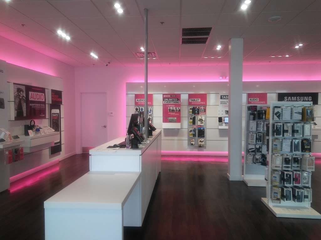 T-Mobile | 721 Delsea Dr, Glassboro, NJ 08028, USA | Phone: (856) 942-1221