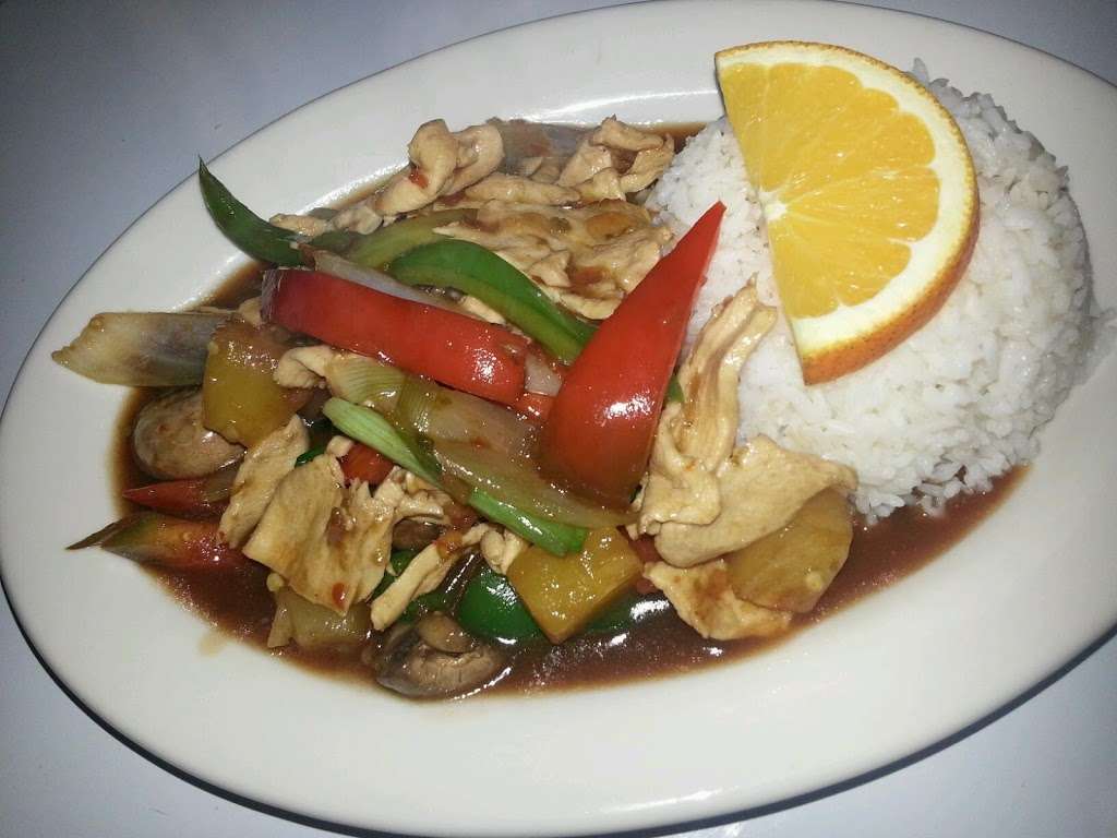 Malai Thai Cuisine | 266 N Main St, Randolph, MA 02368 | Phone: (781) 963-0012