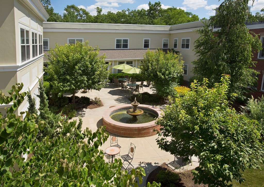 Nashoba Park Assisted Living, A Volunteers of America Senior Com | 15 Winthrop Ave, Ayer, MA 01432 | Phone: (978) 772-0707