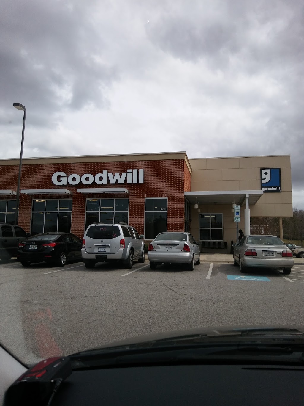 Goodwill - Rock Hill | 1926 Mt Gallant Rd, Rock Hill, SC 29732 | Phone: (803) 324-1831