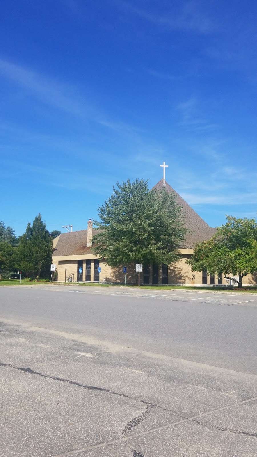 Our Lady of Mercy | 16 Baboosic Lake Rd, Merrimack, NH 03054, USA | Phone: (603) 424-3757