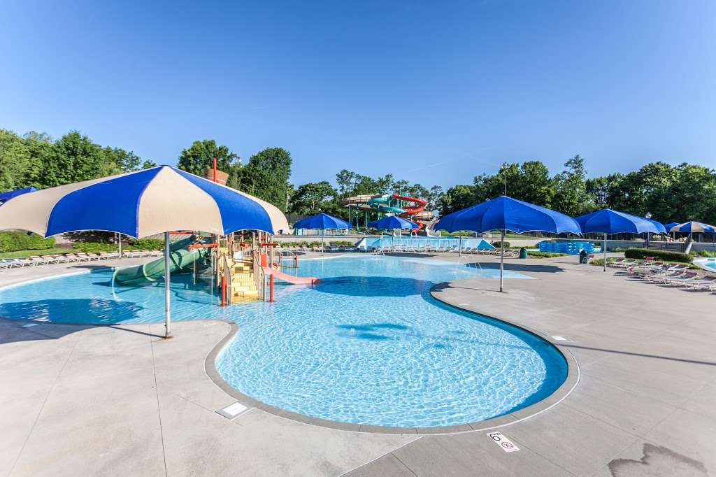 Adventure Oasis Water Park | 2100 Hub Dr, Independence, MO 64055, USA | Phone: (816) 325-7843