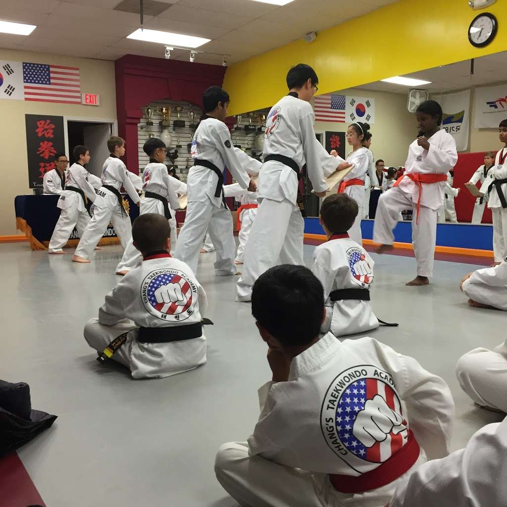 Changs Martial Arts Academy | 1002 Weiland Rd, Buffalo Grove, IL 60089, USA | Phone: (847) 520-6201