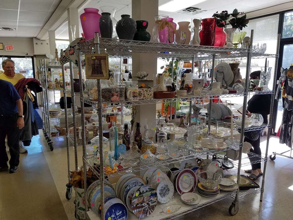 Old & New Shop | 440 E Bay Ave #4, Manahawkin, NJ 08050, USA | Phone: (609) 597-3470