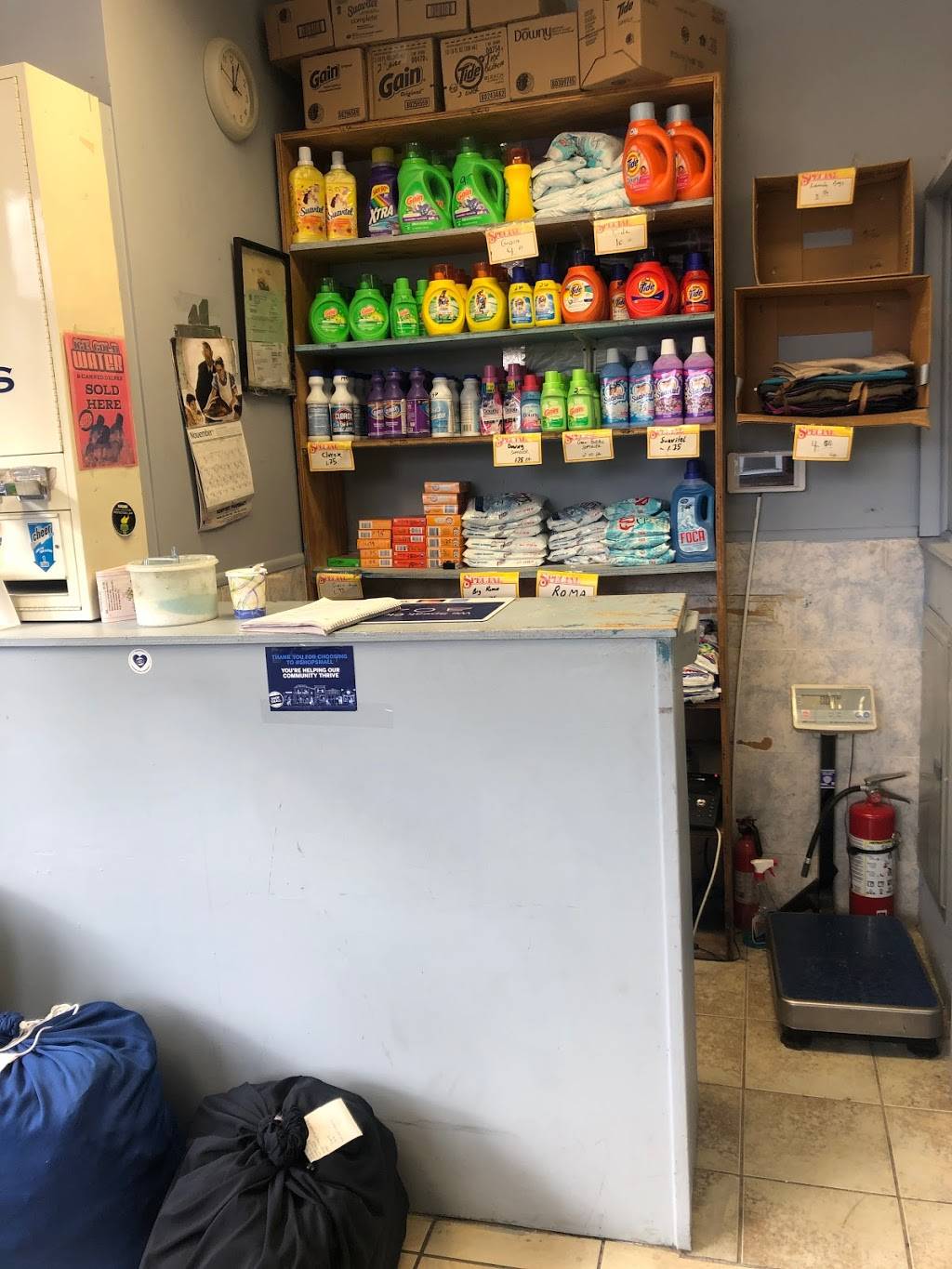 Friendly Laundromat | 340 Communipaw Ave, Jersey City, NJ 07304, USA | Phone: (201) 416-4450