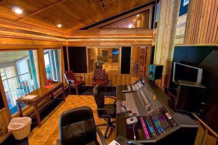 Starke Lake Studios | 275 N Lakeshore Dr, Ocoee, FL 34761 | Phone: (407) 656-9778