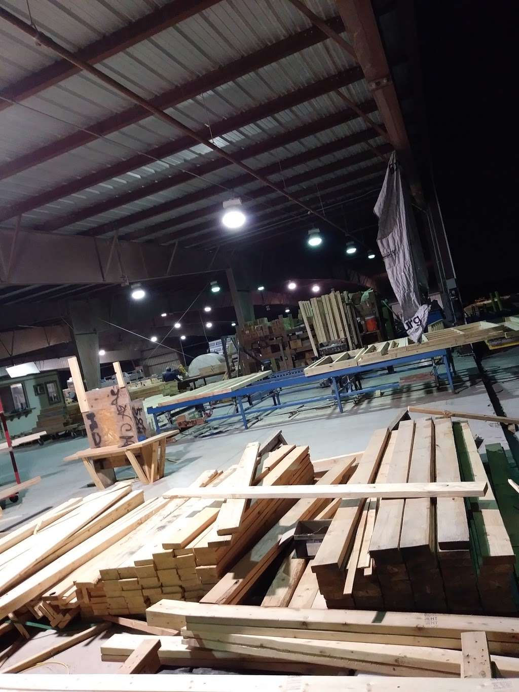 M G Building Materials Truss | 9405 New Laredo Hwy, San Antonio, TX 78211 | Phone: (210) 798-0650