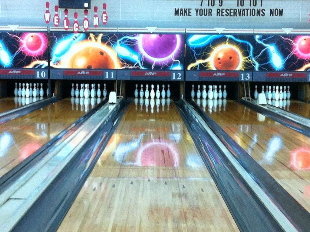 East Lincoln Lanes | 5761 Lincoln Ave, York, PA 17406 | Phone: (717) 252-3211