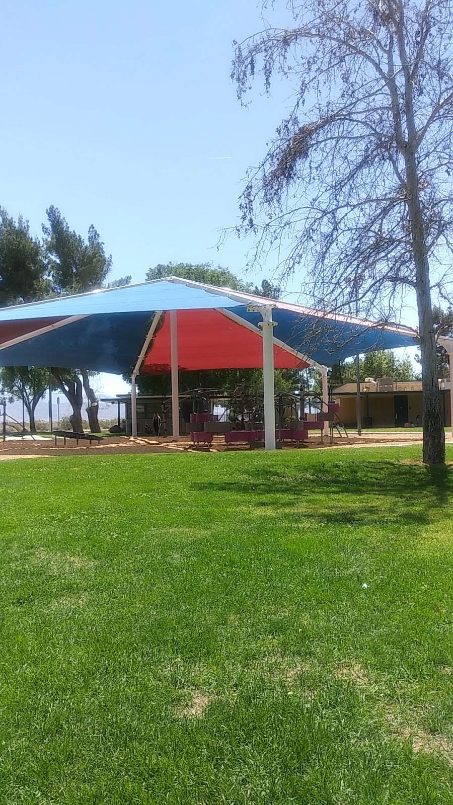 Jackie Robinson Park | 8773 E Avenue R, Sun Village, CA 93543, USA | Phone: (661) 944-2880