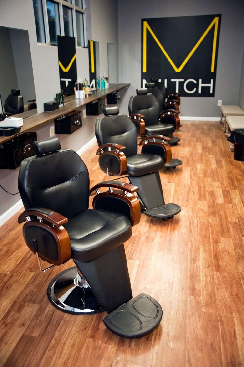 Lush 35 Salon & Grooming Lounge | 35 Mellor Ave, Catonsville, MD 21228, USA | Phone: (443) 251-2982