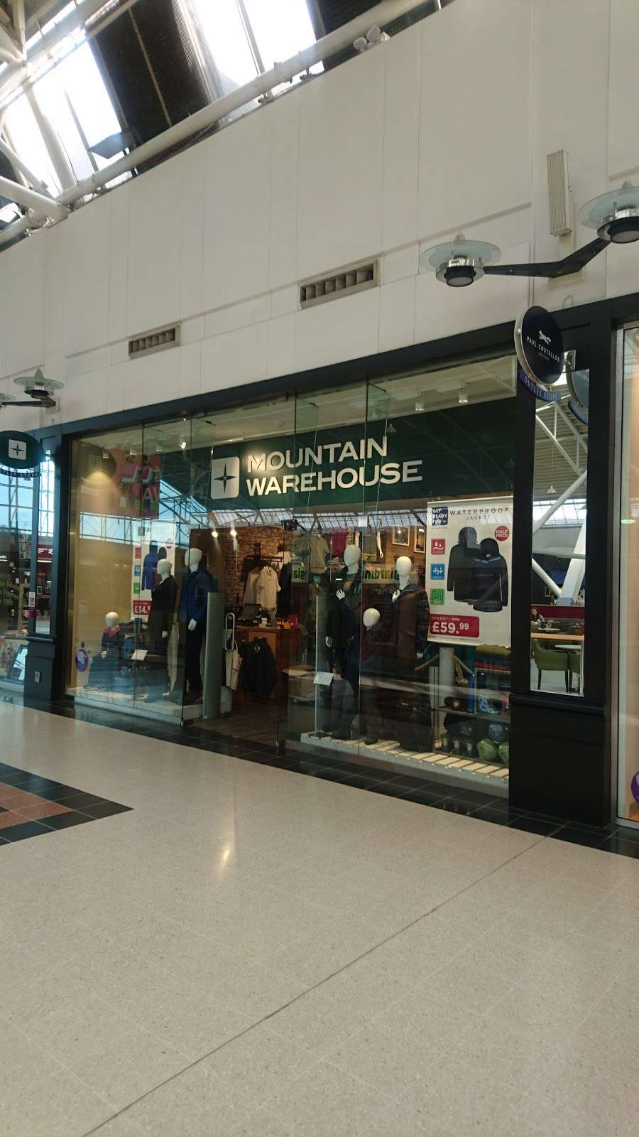 Mountain Warehouse Hatfield | Unit 21, Galleria Outlet Centre, Comet Way, Hatfield AL10 0XS, UK | Phone: 01707 267280