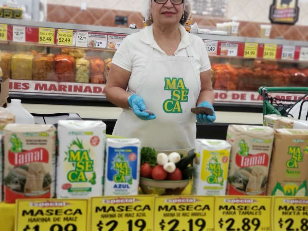 El Ahorro Supermarket | 6729 Airline Dr, Houston, TX 77076, USA | Phone: (713) 884-8250