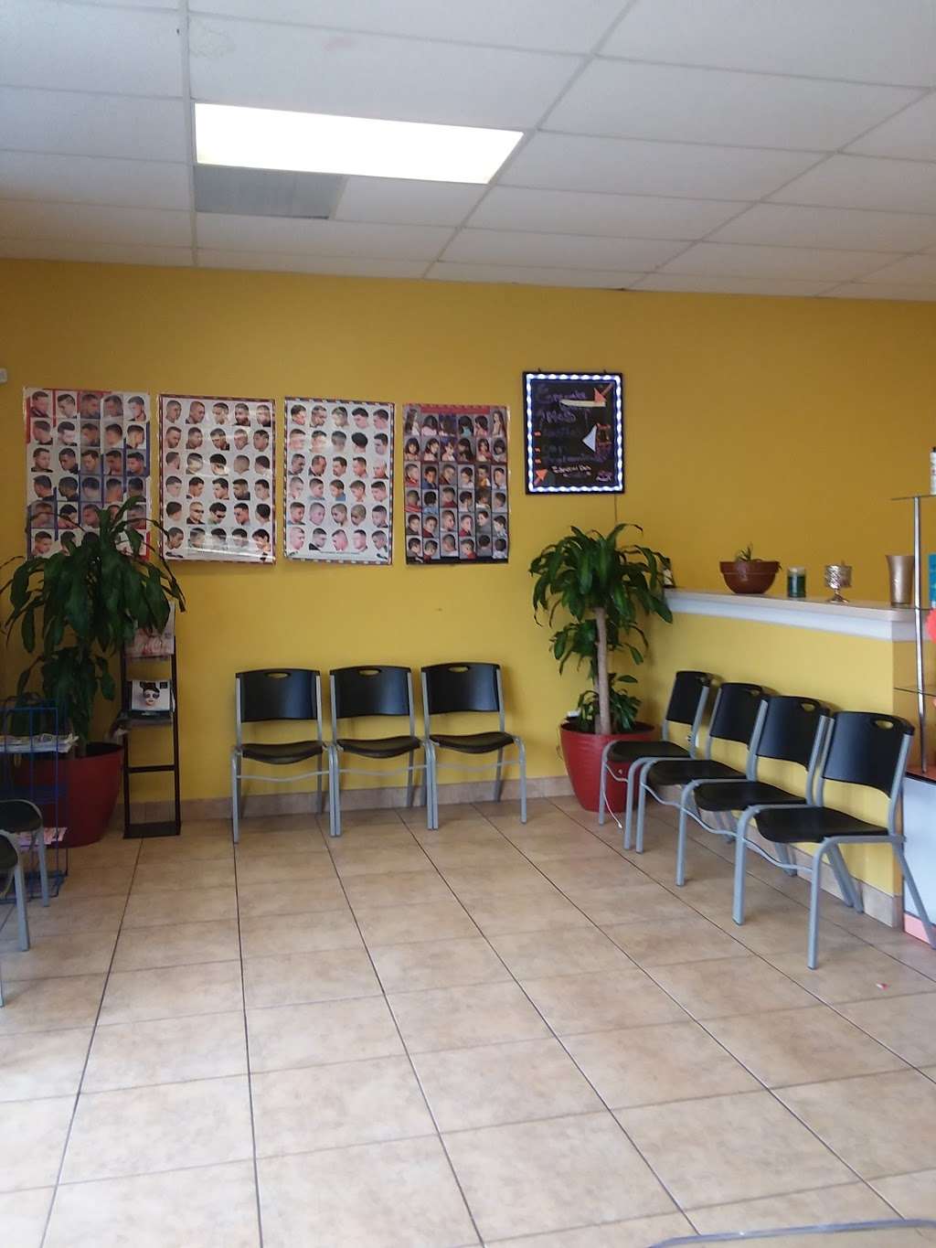San Luis Hair Salon | 11850 Tidwell Rd, Houston, TX 77044, USA | Phone: (832) 672-3972