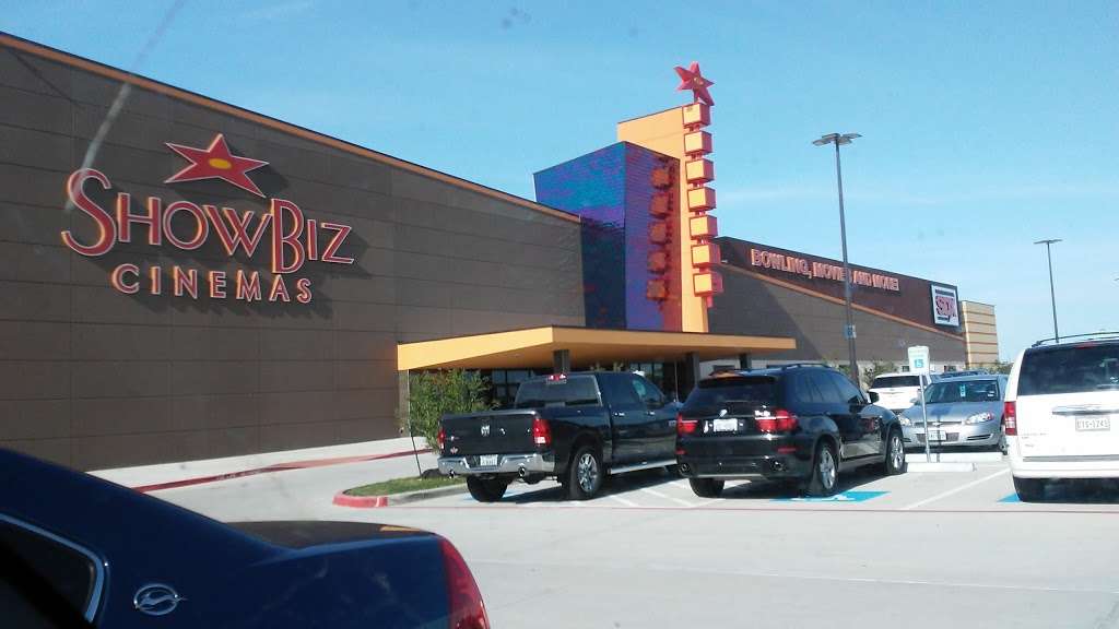 ShowBiz Cinemas - Fall Creek | 4811 Canyon Lakes Trace Dr, Humble, TX 77396 | Phone: (281) 441-1612