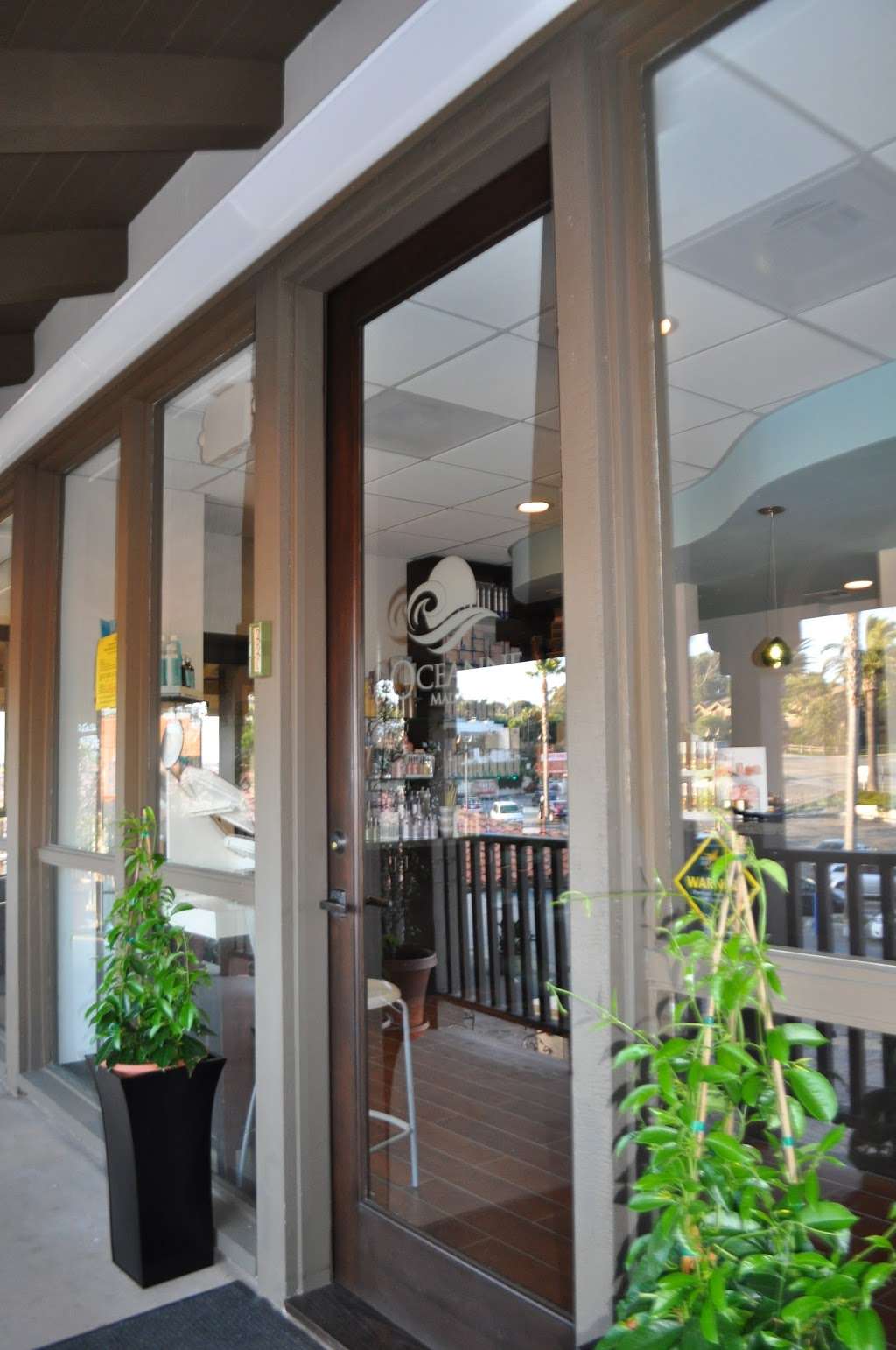 Oceanne Salon and Day Spa | 29169 Heathercliff Rd #220, Malibu, CA 90265, USA | Phone: (310) 457-5262