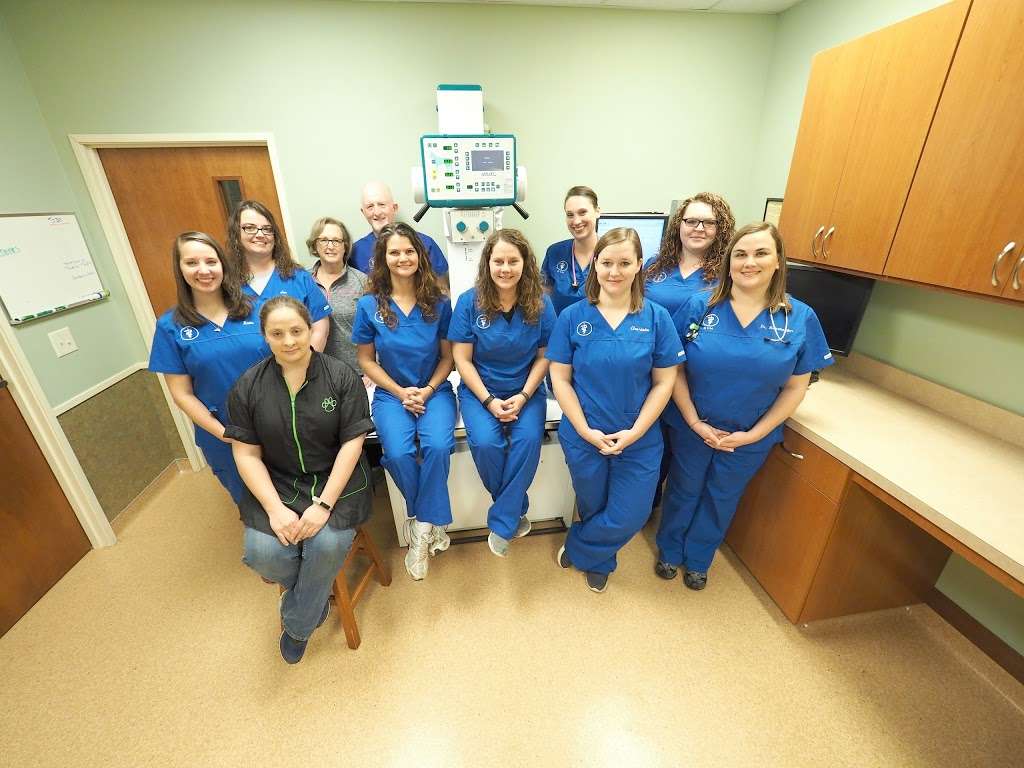 New Palestine Veterinary Clinic | 5237 W US-52, New Palestine, IN 46163 | Phone: (317) 861-4423