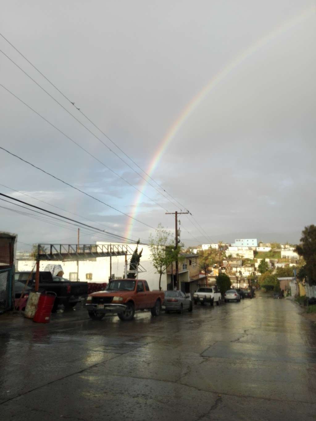 Café Club Camino Verde | Calle Empédocles, Camino Verde, Sanchez Taboada, 22190 Tijuana, B.C., Mexico