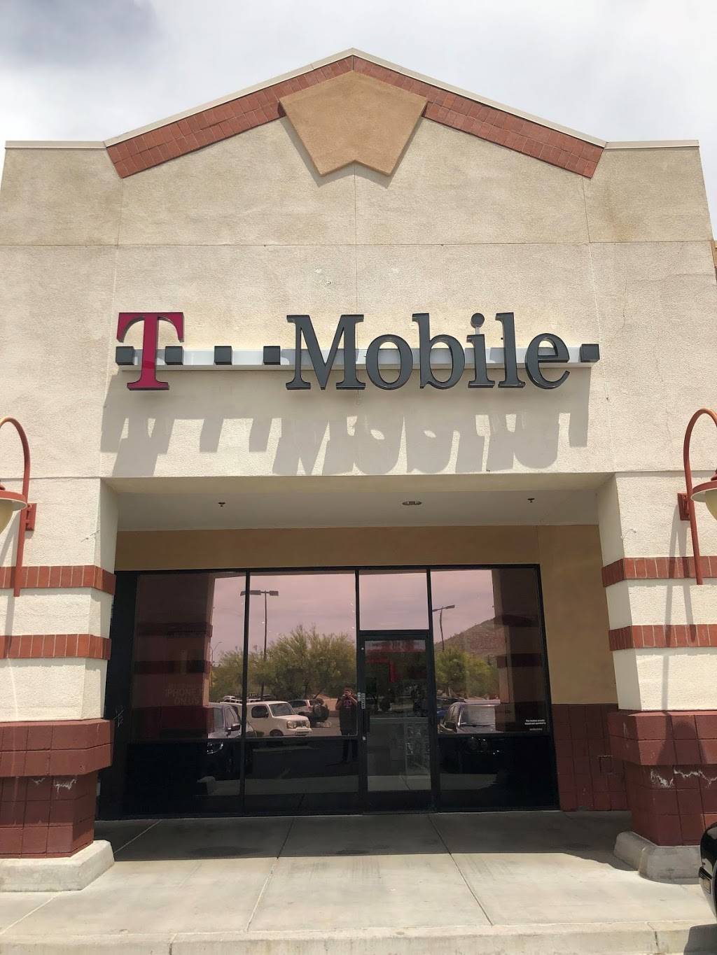 T-Mobile | 1370 N Silverbell Rd Suite #120, Tucson, AZ 85745, USA | Phone: (520) 288-8589