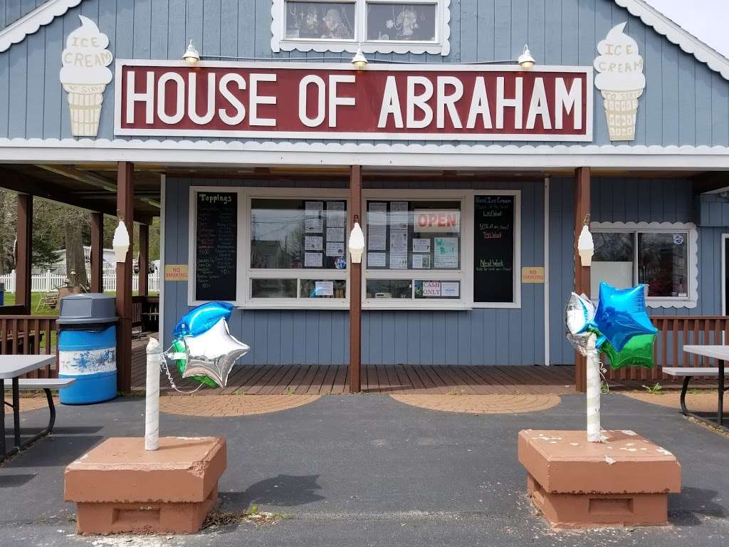 Abrahams Creek Ice Cream and Grill | 835 Shoemaker Ave, West Wyoming, PA 18644, USA
