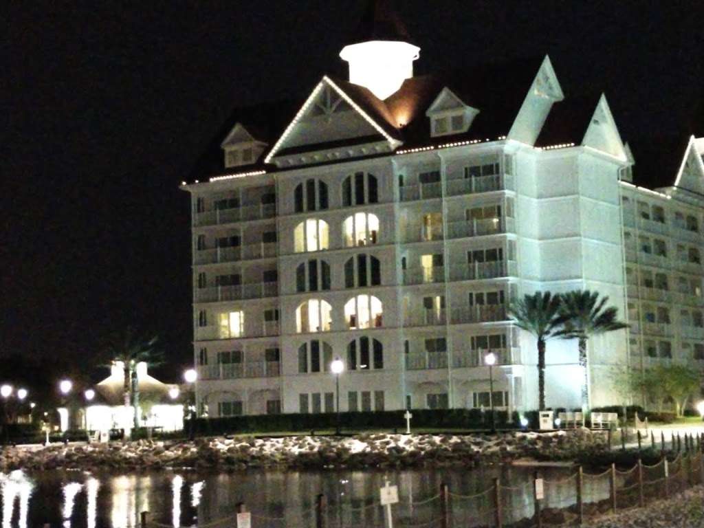 The Villas at Disneys Grand Floridian Resort & Spa | 4401 Floridian Way, Orlando, FL 32830 | Phone: (407) 824-3000