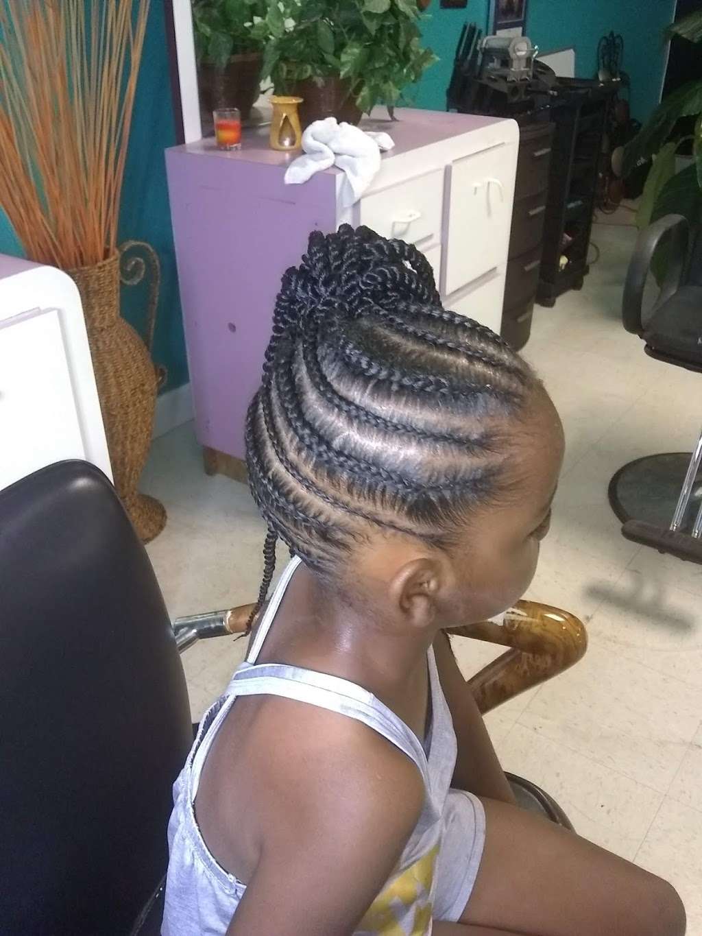 Instantly Locked / Braids By Krystal | 2434 US-92, Lakeland, FL 33801, USA | Phone: (863) 665-2966