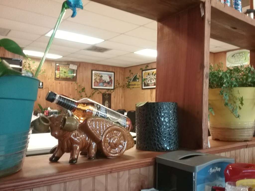 La Playita Restaurant | 703 Madison Ave, Port Bolivar, TX 77650, USA | Phone: (409) 684-1383