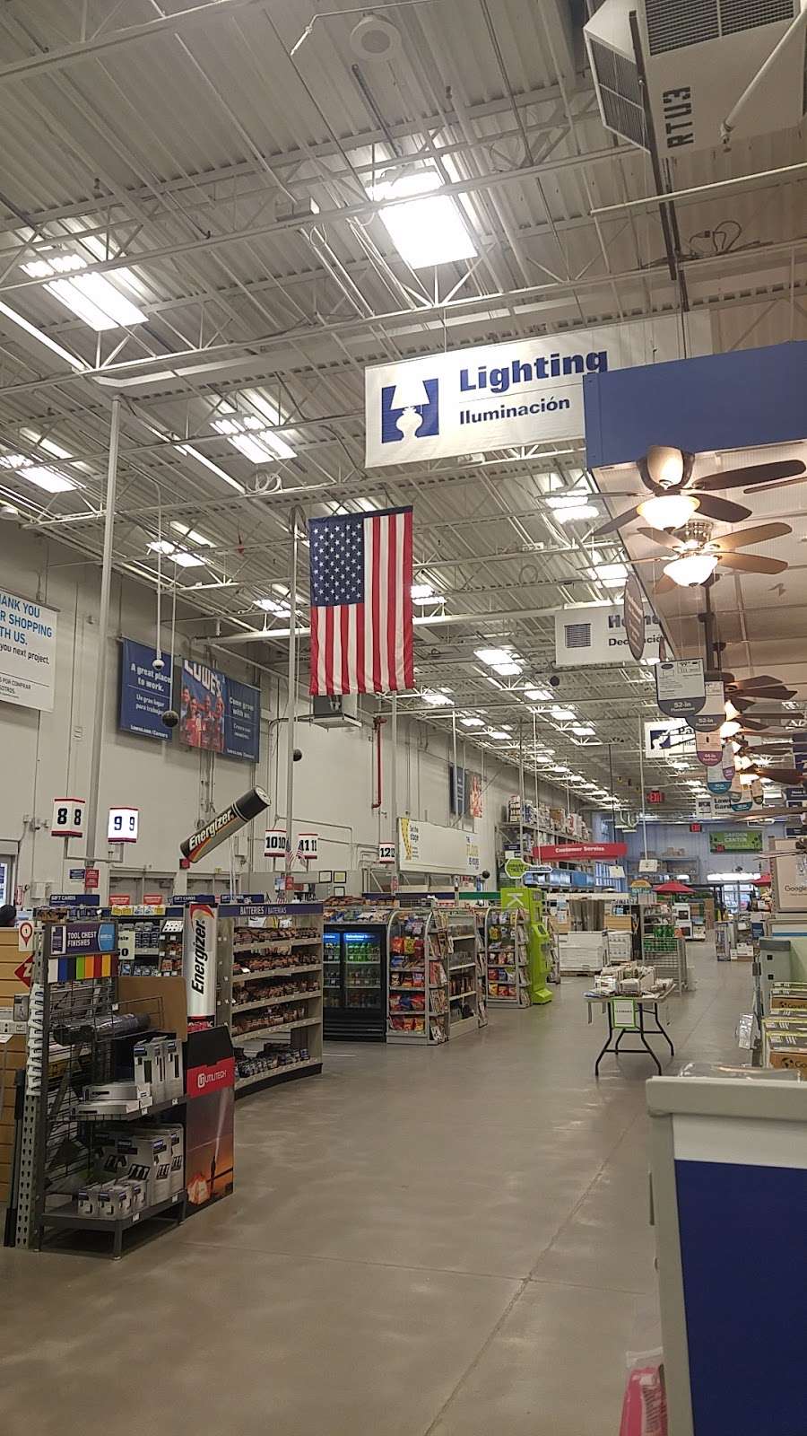 Lowes Home Improvement | 2900 W Chandler Blvd, Chandler, AZ 85224, USA | Phone: (480) 855-0012