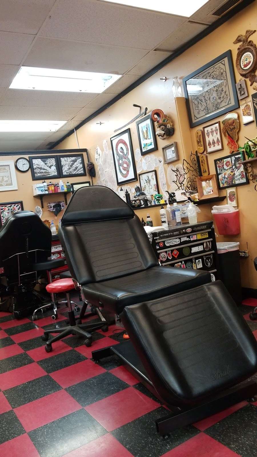 A1 Tattoo Co | 6805 N Oak Trafficway, Gladstone, MO 64118 | Phone: (816) 436-0622