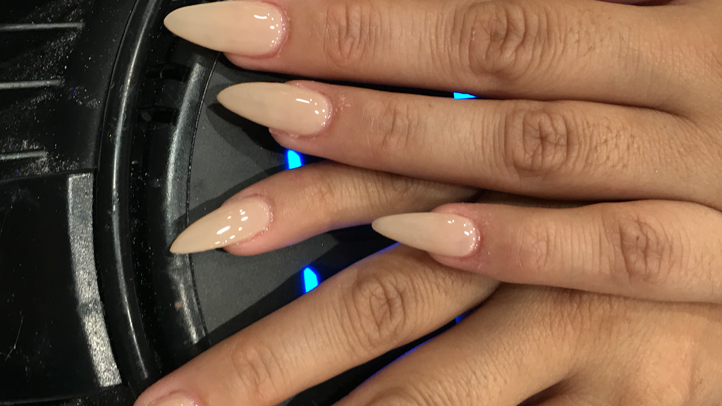 Angels Hair And Nails | 4827 Paramount Blvd, Lakewood, CA 90712, USA | Phone: (562) 422-9468