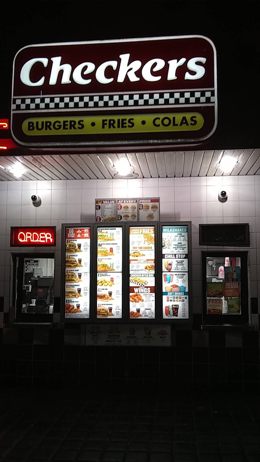 Checkers | 211 Cleveland Ave SW, Atlanta, GA 30315, USA | Phone: (404) 761-0201