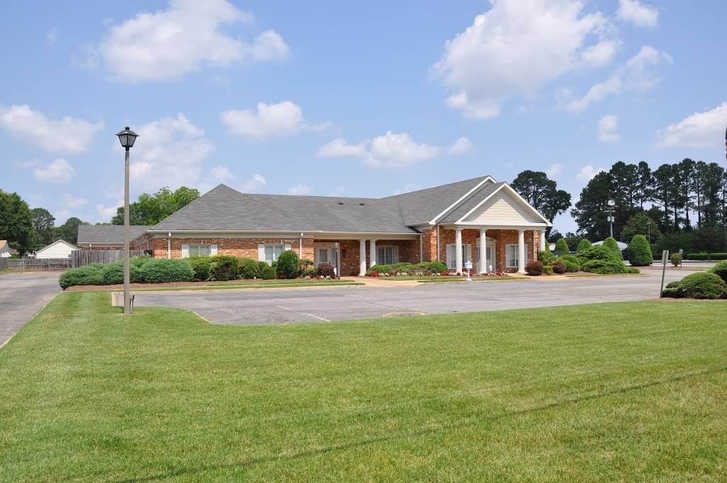 Snellings Funeral Home & Crematory | 1144 George Washington Hwy N, Chesapeake, VA 23323, USA | Phone: (757) 487-1395