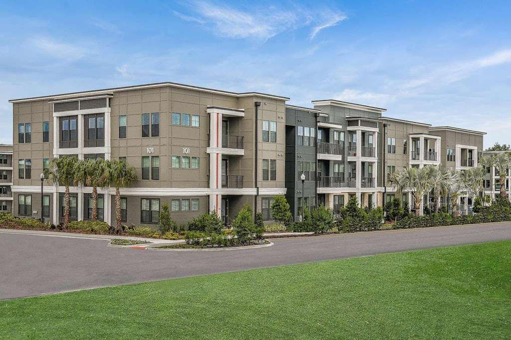 The Blake Apartments | 151 Michael Blake Boulevard, Winter Springs, FL 32708, USA | Phone: (407) 423-0200