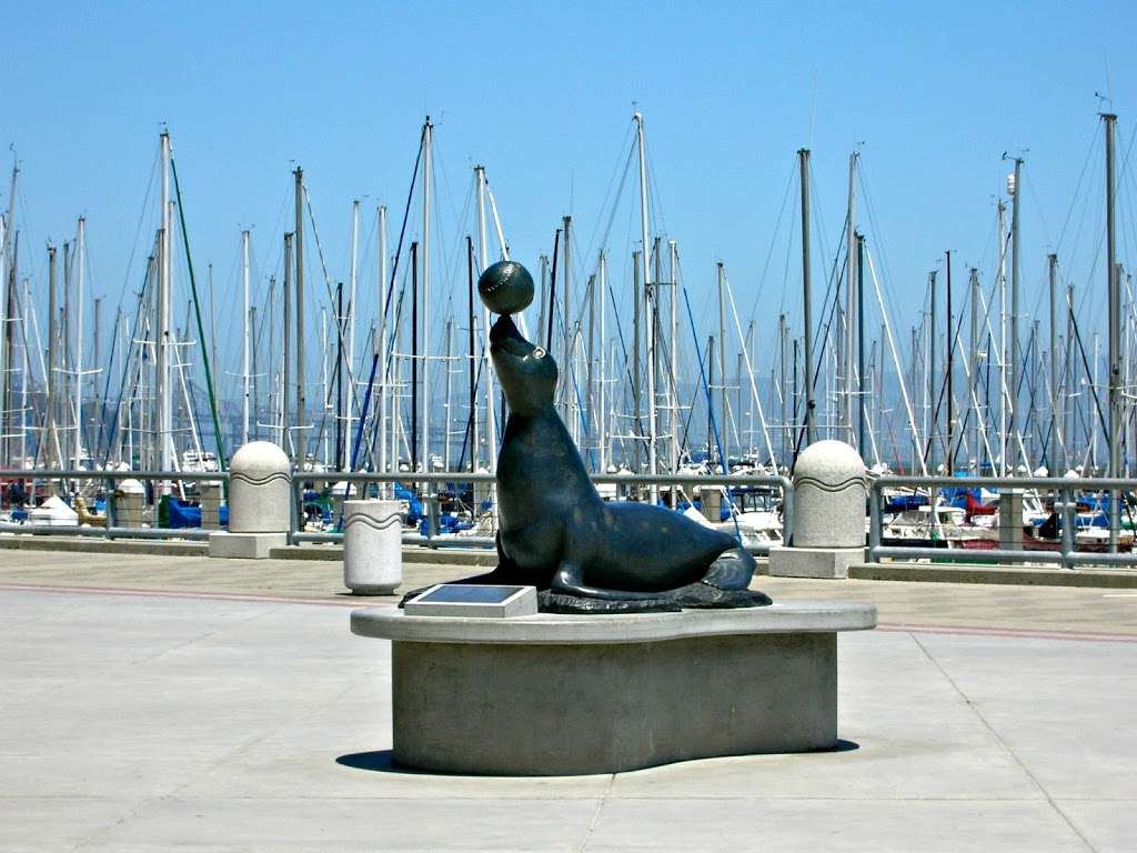 Giants Promenade | 24 Willie Mays Plaza, San Francisco, CA 94107, USA