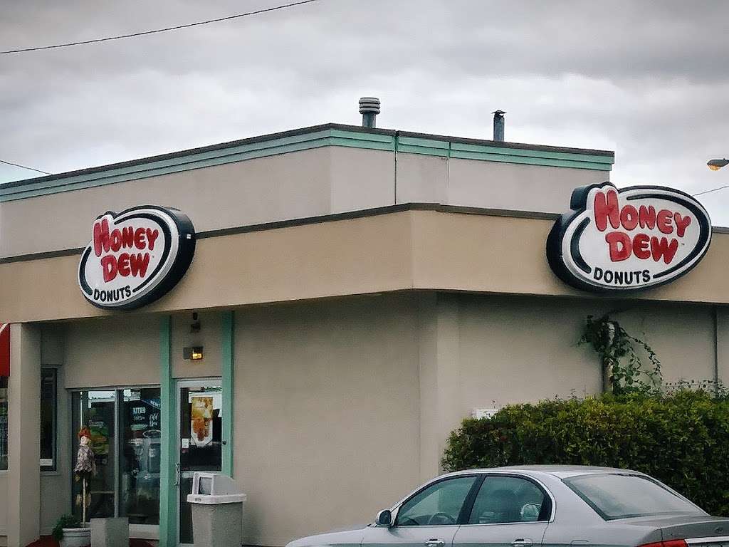 Honey Dew Donuts | 100 Newport Ave, Rumford, RI 02916, USA | Phone: (401) 434-7927