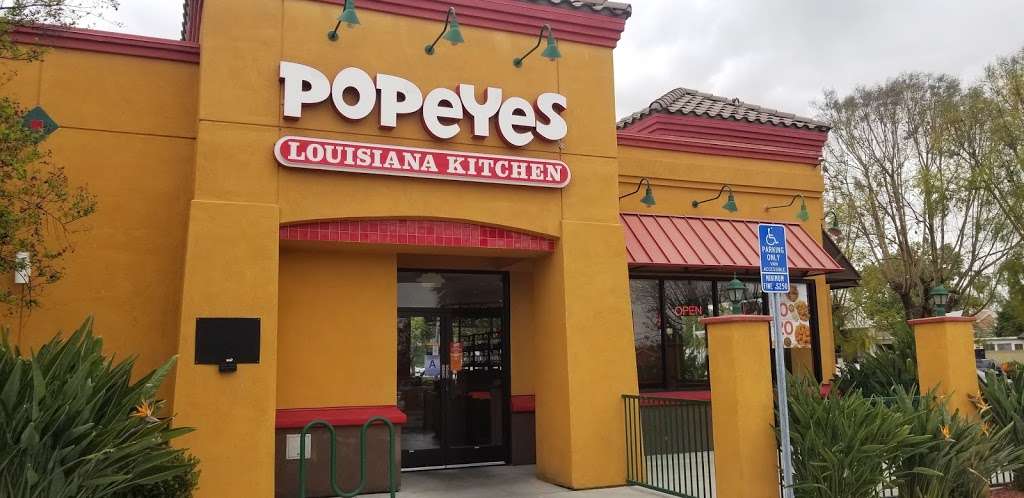 Popeyes Louisiana Kitchen | 2460 S Vineyard Ave, Ontario, CA 91761 | Phone: (909) 930-6622