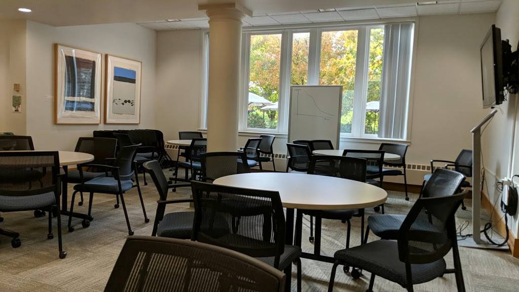 DeWitt Wallace Library - Macalester College | 1600 Grand Ave, St Paul, MN 55105, USA | Phone: (651) 696-6346