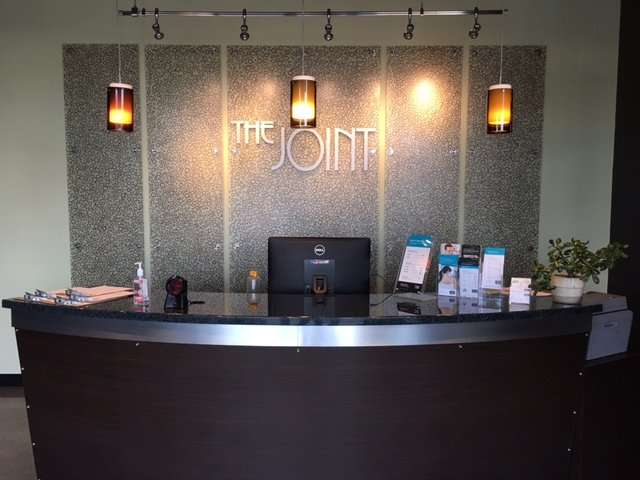 The Joint Chiropractic | 15570 W 64th Ave #B, Arvada, CO 80007, USA | Phone: (303) 420-5788