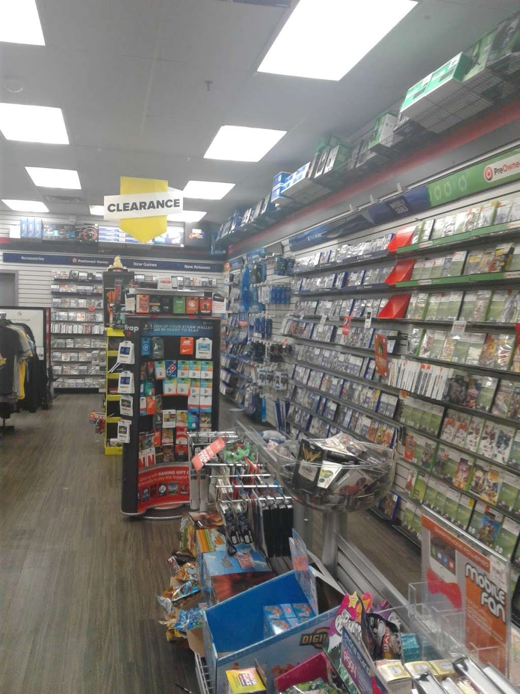 GameStop | 215 W Merrick Rd, Valley Stream, NY 11580 | Phone: (516) 825-1460