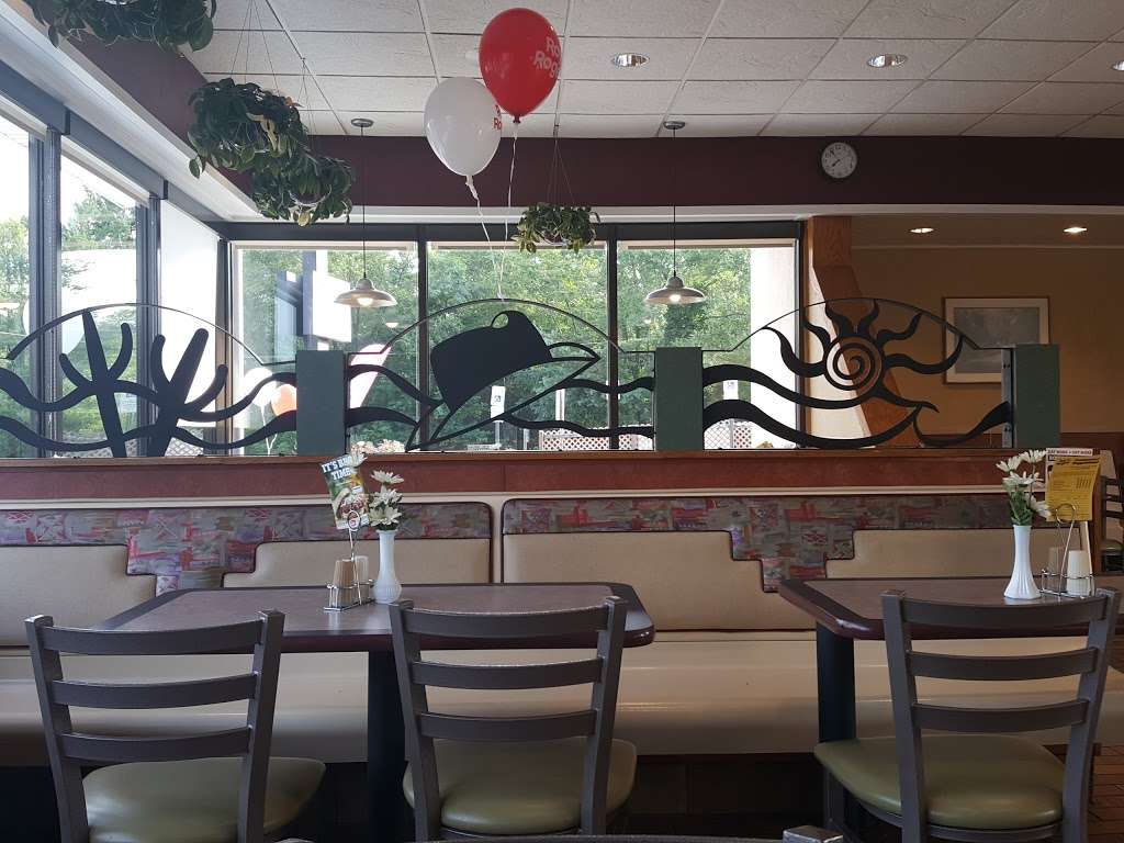 Roy Rogers | 28 Souder Rd, Brunswick, MD 21716, USA | Phone: (301) 834-8022